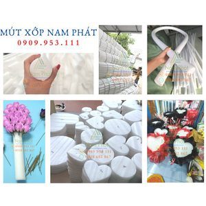 Ống xốp cắm hoa